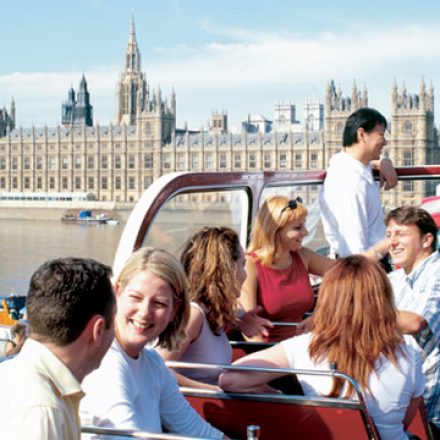 Do you know the Benefits of Using London Guides?